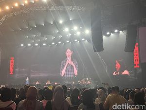 Lucky! UAENA Terbius Live My Sea di Konser IU Jakarta Day 2 Lucky! UAENA Terbius Live My Sea di Konser IU Jakarta Day 2