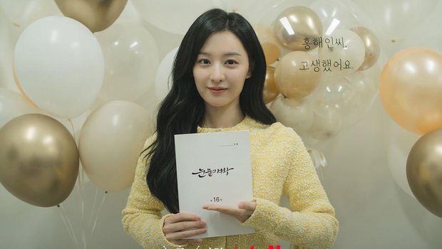 Adegan Paling Berkesan Bagi Kim Ji Won di 'Queen of Tears', Sampai Bikin Nangis