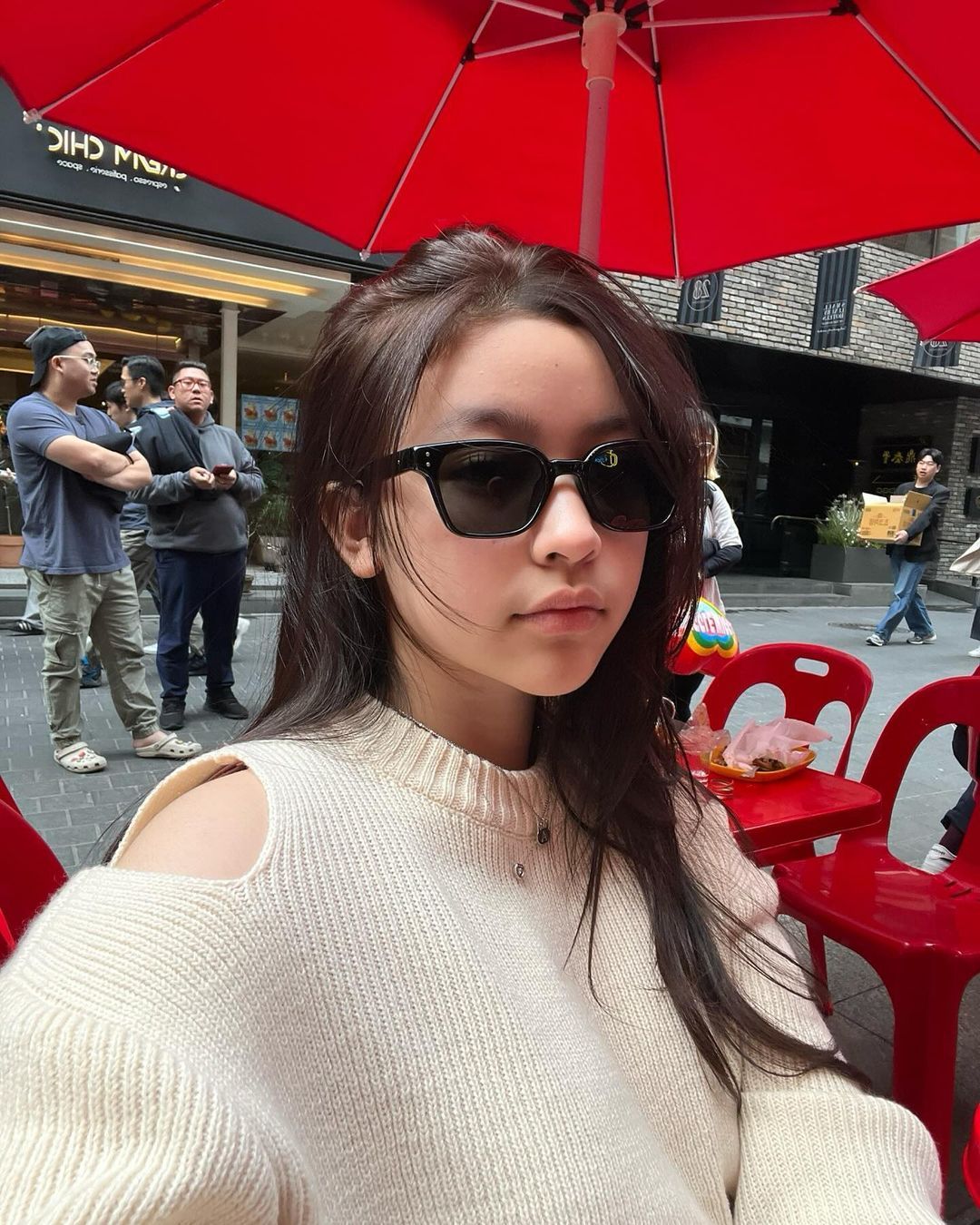 Aquene Aziz Djorghi, putri Annisa Trihapsari dan Sulthan Djorghi