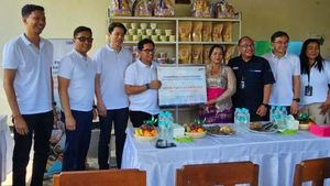 BRI Life Berikan Bantuan Sentra Pengelola Rumput Laut di Bali