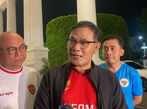 Budiman Sudjatmiko Ikut Nobar dengan Jokowi di Istana Jakarta