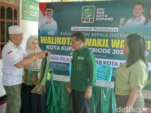 Daniel Hurek Resmi Daftar Calon Wakil Wali Kota Kupang Lewat PKB