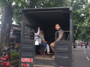 Sisi Lain Emak-emak Viral Maksa Minta Sedekah yang Pendam Rindu untuk Anak