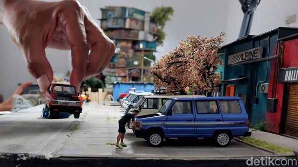 Diorama dan Miniatur Mobil Karya Perajin Asal Malang Mendunia