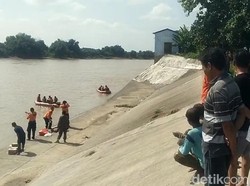 Punya Riwayat Epilepsi, Mahasiswa Bojonegoro Tenggelam di Bengawan Solo