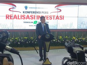 Bahlil Blak-blakan Beratnya Ajak Foxconn Investasi di RI Bahlil Blak-blakan Beratnya Ajak Foxconn Investasi di RI