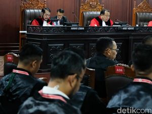 MK Gelar Sidang Pembuktian Perkara Sengketa Pileg Pekan Depan MK Gelar Sidang Pembuktian Perkara Sengketa Pileg Pekan Depan