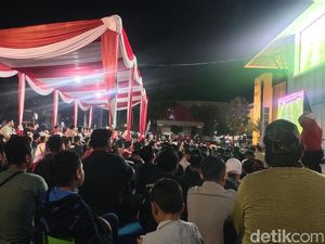 Potret Nobar Semifinal Piala Asia U-23 2024 di Kantor Gubernur Sumsel