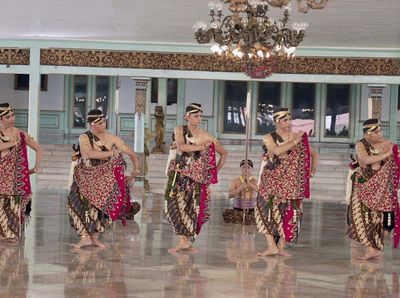 Pagelaran Trilogi Tari Memperingati Adeging Mangkunegaran ke-267