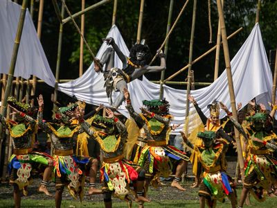 Para Penari Solo Meriahkan Hari Tari Sedunia