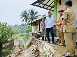 Pj Gubernur Jabar Minta PVMBG Asesmen Lokasi Tanah Bergerak di Cianjur