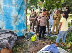 Respons Cepat Polres Depok Tangani Aduan Warga soal Pabrik Arang Batok