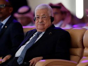 Presiden Palestina Bilang Hamas Harus Serahkan Senjatanya Presiden Palestina Bilang Hamas Harus Serahkan Senjatanya