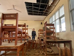 Belasan Rumah-Ruang Kelas SMP di Cimahi dan KBB Rusak Usai Gempa Garut