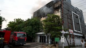 Pabrik Jaket Kulit di India Terbakar, Begini Kondisinya