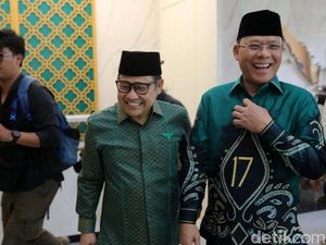 Mardiono dan Elite PPP Sambangi Markas PKB, Disambut Cak Imin Mardiono dan Elite PPP Sambangi Markas PKB, Disambut Cak Imin