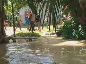 Balita di Mamuju Tengah Tewas Terpeleset dan Tenggelam di Sungai Balita di Mamuju Tengah Tewas Terpeleset dan Tenggelam di Sungai