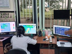 BMKG Ungkap 7 Kabupaten-Kota di Sulut Terdampak Abu Vulkanik Gunung Ruang