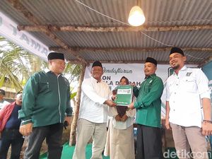 Eks Kepala Bapenda Daftar Bacabup ke PKB Pangandaran Eks Kepala Bapenda Daftar Bacabup ke PKB Pangandaran