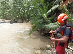 Hanyut di Sungai saat Pindahkan Mobil, Pria di Karo Ditemukan Tewas