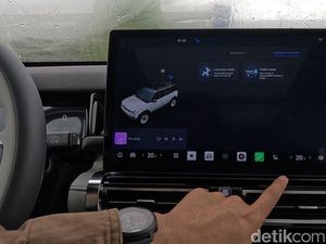 Dipaksa Tobat! China Akhirnya Wajibkan Tombol Fisik di Mobil