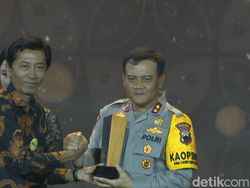 Terima detikjateng-jogja Awards, Kapolda Jateng: Pemicu Agar Lebih Baik!