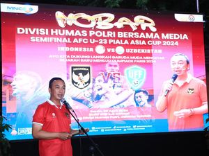 Kadiv Humas Nobar RI Vs Uzbekistan Bareng Wartawan, Bicara Persatuan Bangsa Kadiv Humas Nobar RI Vs Uzbekistan Bareng Wartawan, Bicara Persatuan Bangsa