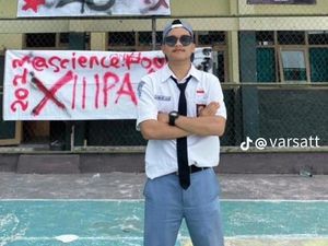 Viral Kisah Murid Nikahi Guru Beda Usia 10 Tahun Jadi Sorotan di Lampung Viral Kisah Murid Nikahi Guru Beda Usia 10 Tahun Jadi Sorotan di Lampung