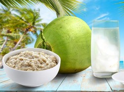 5 Cara Memanfaatkan Air Kelapa, untuk Bikin Kopi hingga Tahu Tempe Bacem!