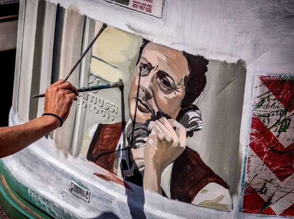 Menikmati Adegan Film Lewat Karya Lukis Seniman Italia