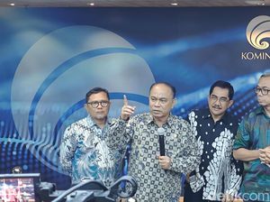 Menkominfo Tanggapi Isu Merger XL Axiata-Smartfren Menkominfo Tanggapi Isu Merger XL Axiata-Smartfren