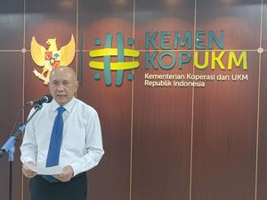 Tak Ada Aturan yang Batasi Warung Madura-Toko Kelontong Buka 24 Jam! Tak Ada Aturan yang Batasi Warung Madura-Toko Kelontong Buka 24 Jam!