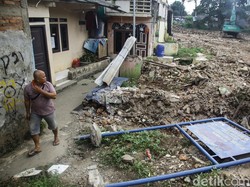 Cerita Warga Bantaran Kali Ciliwung Jaksel Kenyang Kena Banjir 30 Tahun