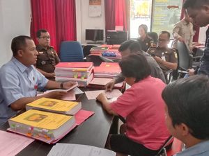 Wanita Sumbawa Gelapkan Uang Toko Rp 15 Miliar Segera Disidang