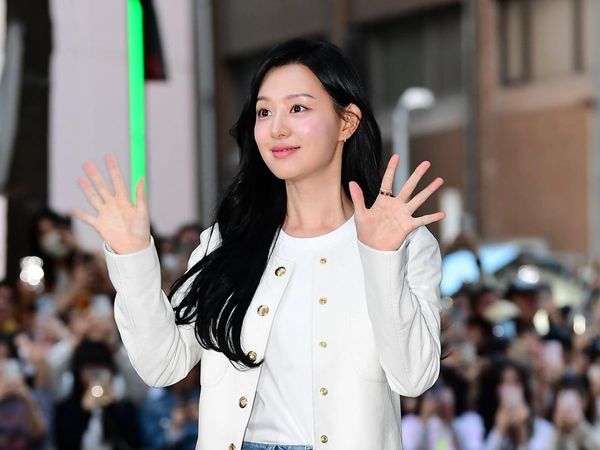 9 Foto Pemain Queen of Tears di Wrap Up Party, Kim Ji Won Cantik Memesona