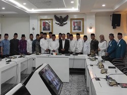 8 Komitmen KBIHU Dukung Kebijakan Haji Ramah Lansia, Ini Poinnya