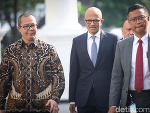 Menkominfo Sebut Microsoft Mau Kembangkan AI di RI