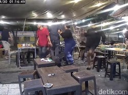 5 Fakta Mobil Ugal-ugalan di Jakpus Tabrak Motor Parkir hingga Warung Taichan