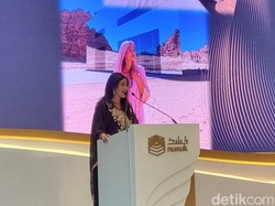 Titi Kamal yang Ketagihan Umrah, Ingin Balik Lagi Bawa Keluarga Besar