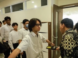 Aturan Pakaian Saat Ikut UTBK SNBT 2025, Benarkah Tak Boleh Pakai Baju Biru?