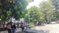 Potret UTBK 2024 di UNS dari Ruang Transit hingga Masuk Ruang Ujian