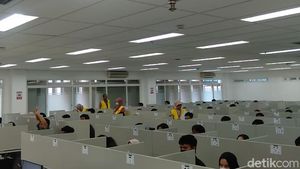Hari Pertama UTBK SNBT 2024 di UI Depok, Begini Suasananya