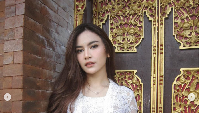 8 Pesona Mahalini Pakai Kebaya, Gadis Bali Calon Istri Rizky Febian