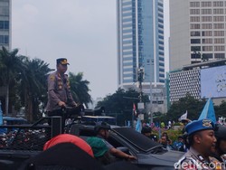 Bundaran HI Macet, Polisi Imbau Massa Aksi May Day Tak Berdiam