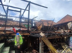 Kebakaran Rumah Tewaskan Rozali, Keluarga Ngaku Korban Teriak Pertama Kali