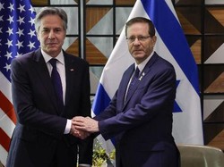 Kunjungi Israel, Menlu AS Bahas Gencatan Senjata untuk Pulangkan Sandera