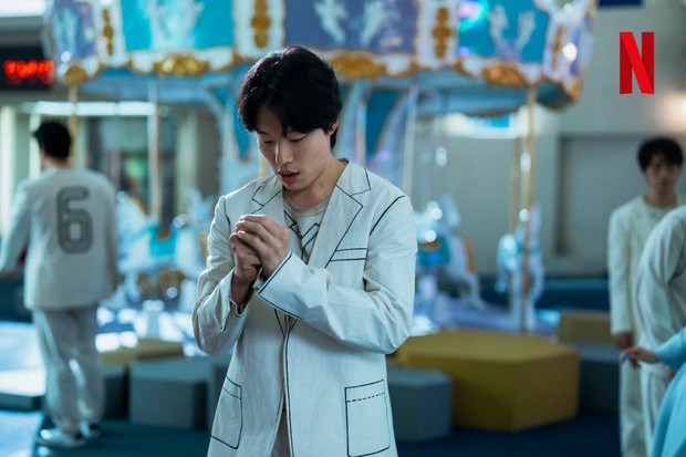 Ryu Jun Yeol di drama The 8 Show / Foto : x.com/Netflixkcontent