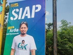 Spanduk Arif Darmawan Mulai Bermunculan, Nyatakan Siap Maju Pilkada Gunungkidul