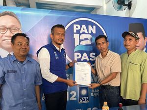 Rektor UNM Husain Syam Daftar Pilgub Sulbar Lewat 3 Parpol Rektor UNM Husain Syam Daftar Pilgub Sulbar Lewat 3 Parpol