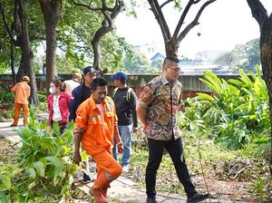 Kondom Berserakan di RTH Jakbar, Kenneth DPRD DKI: Pemprov Harus Berbenah! Kondom Berserakan di RTH Jakbar, Kenneth DPRD DKI: Pemprov Harus Berbenah!